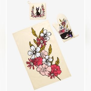 NWT Studio Ghibli Kiki’s Delivery Service Floral Jiji Kitchen Set